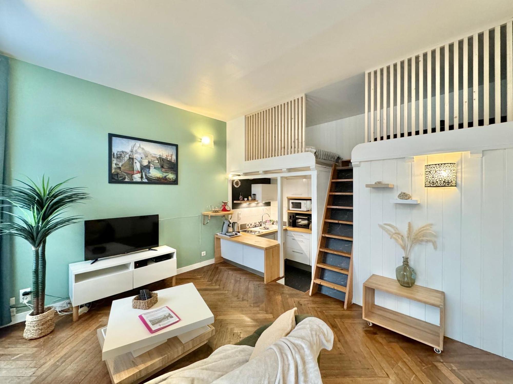 Le Noir Bois Et Blanc - Studio - Wifi - Centre Ville - Entree Autonome Кимпер Екстериор снимка